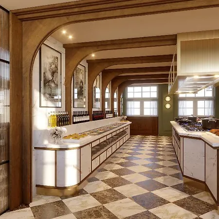 Estacion Royal Hideaway