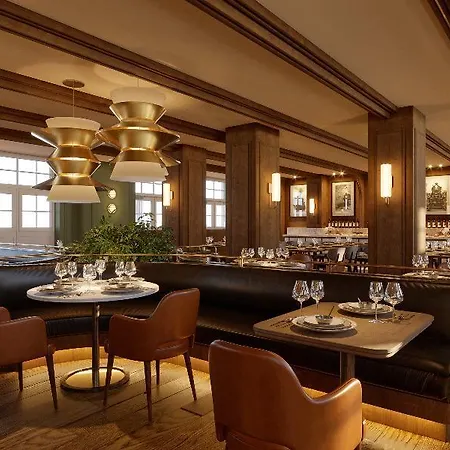 Estacion Royal Hideaway