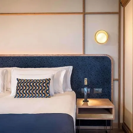 Hotell Estacion Royal Hideaway 5*