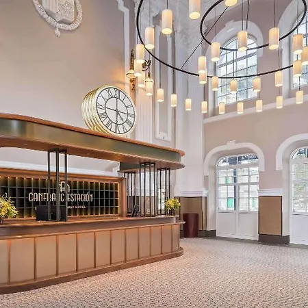 Estacion Royal Hideaway