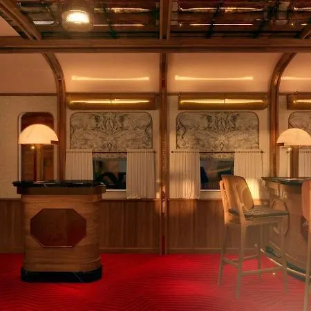 Hotell Estacion Royal Hideaway