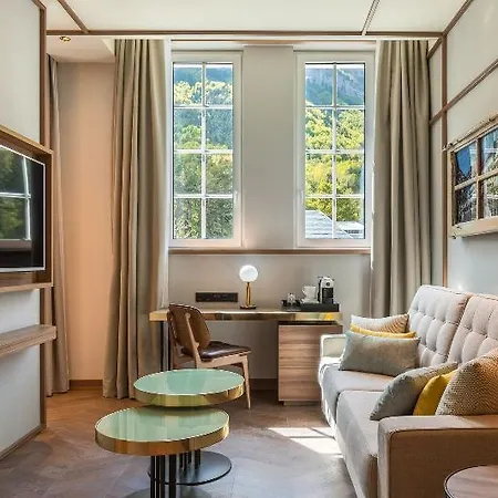 Hotell Estacion Royal Hideaway 5*