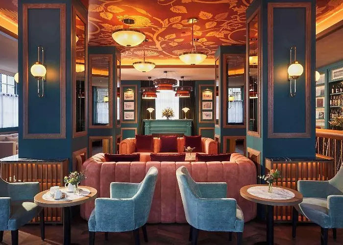 Hotell Estacion Royal Hideaway