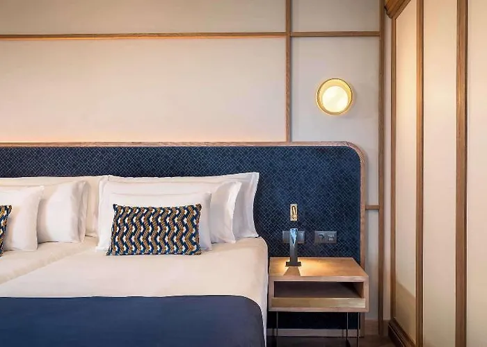 호텔 Estacion Royal Hideaway 5*