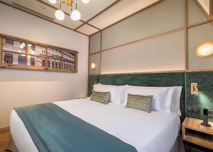 Estacion Royal Hideaway